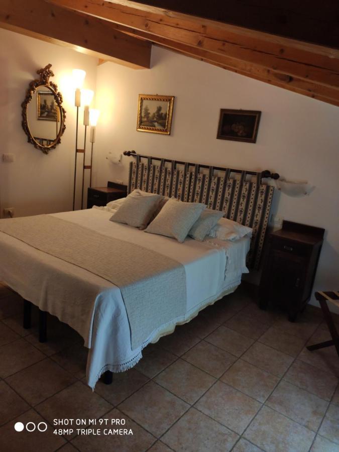 Agriturismo Ribunta Villa Caiolo Buitenkant foto